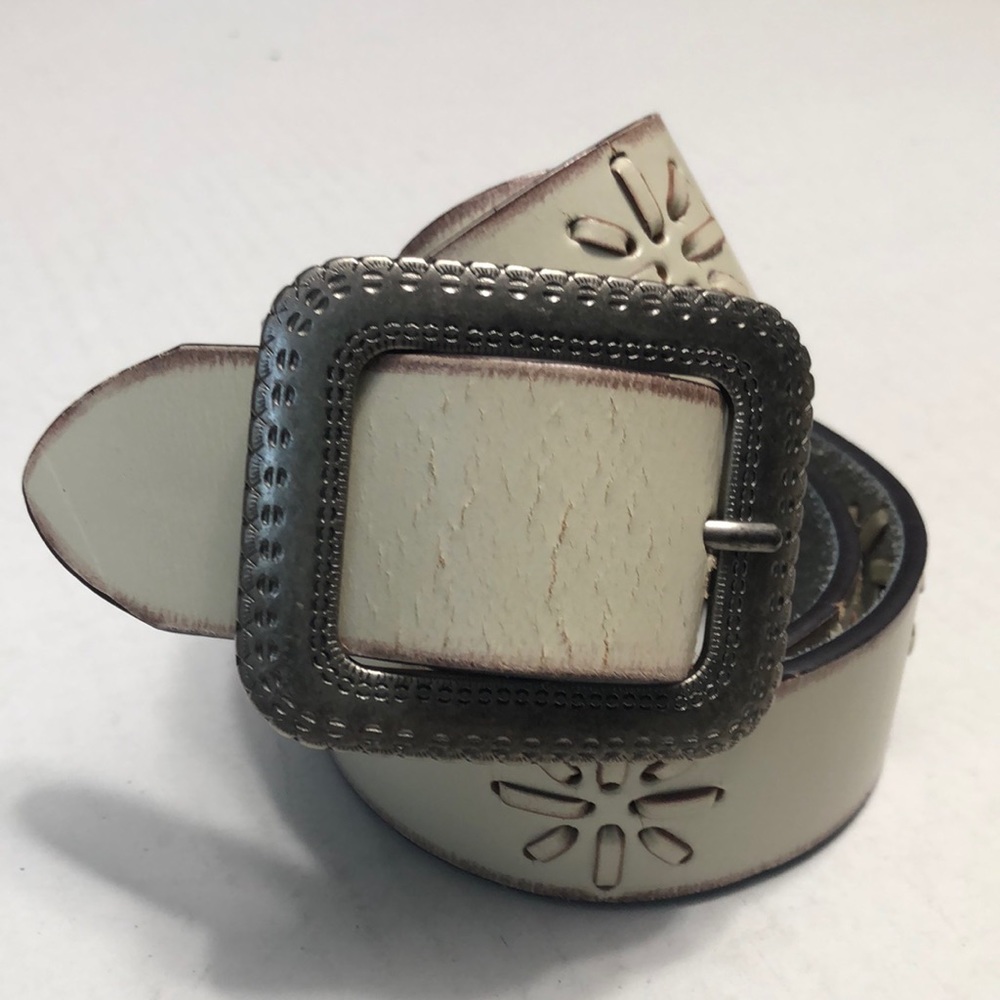 Off White Western Style Leather Belt size XL